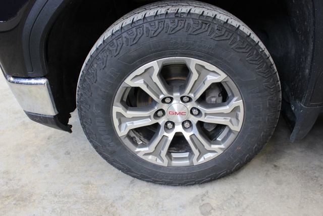 Used 2024 GMC Sierra 1500 SLT AWD/4WD image 9