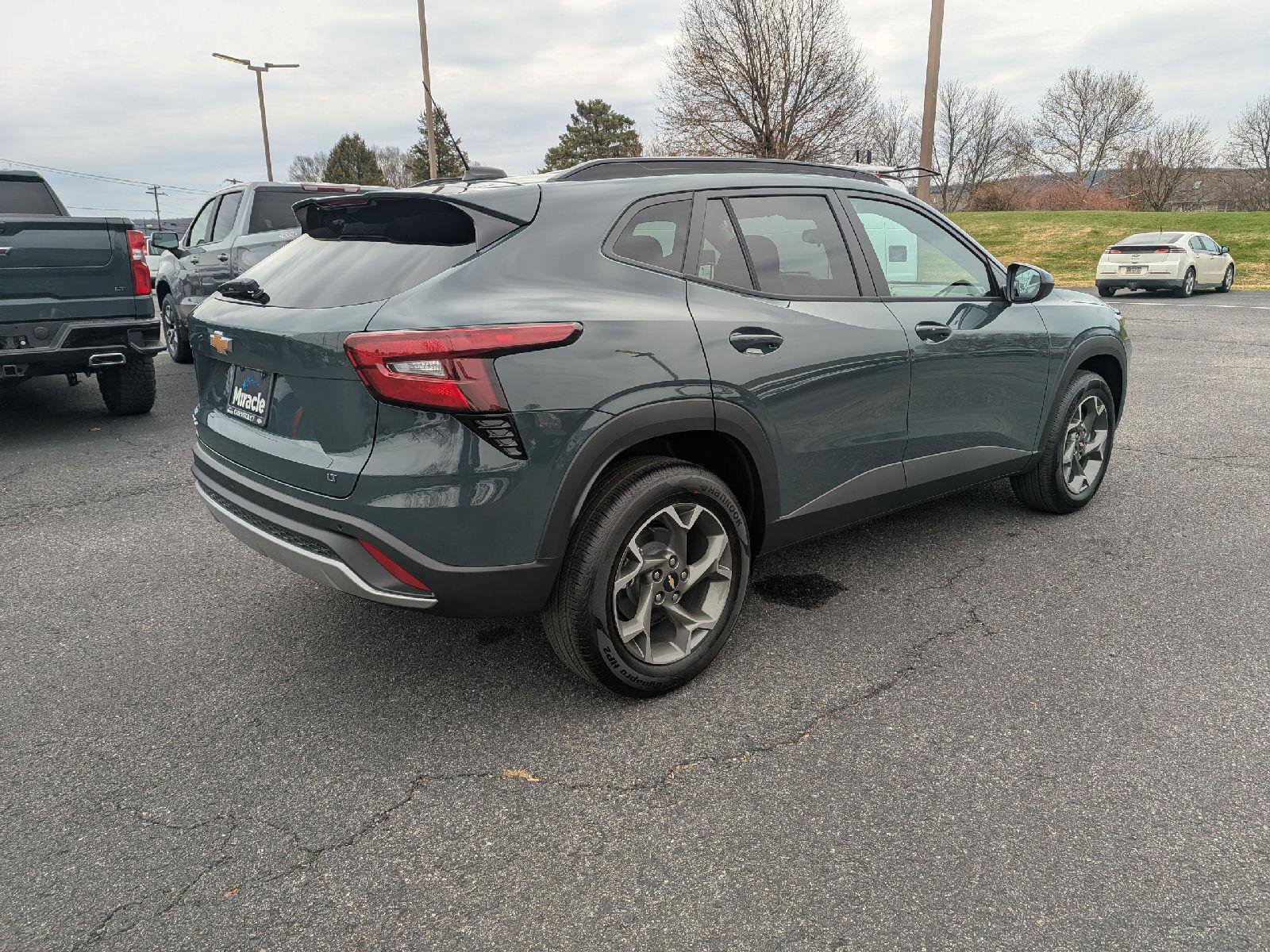 New 2026 Chevrolet Trax LT w/ Driver Confidence Package image 14