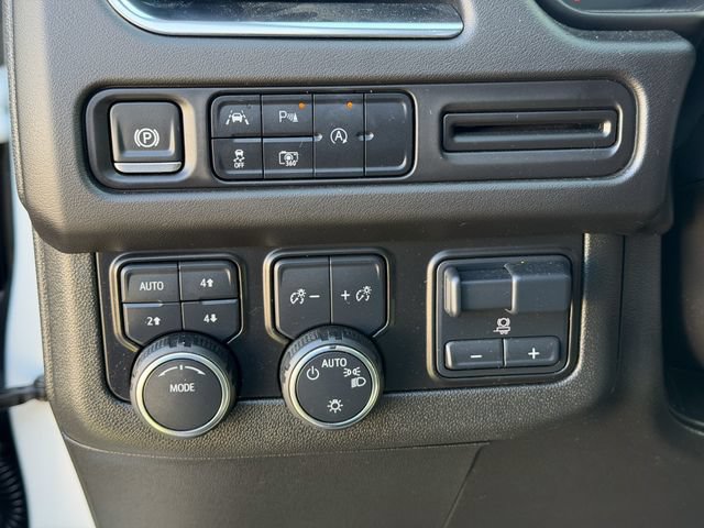 Used 2024 Chevrolet Tahoe RST w/ Luxury Package AWD/4WD image 8