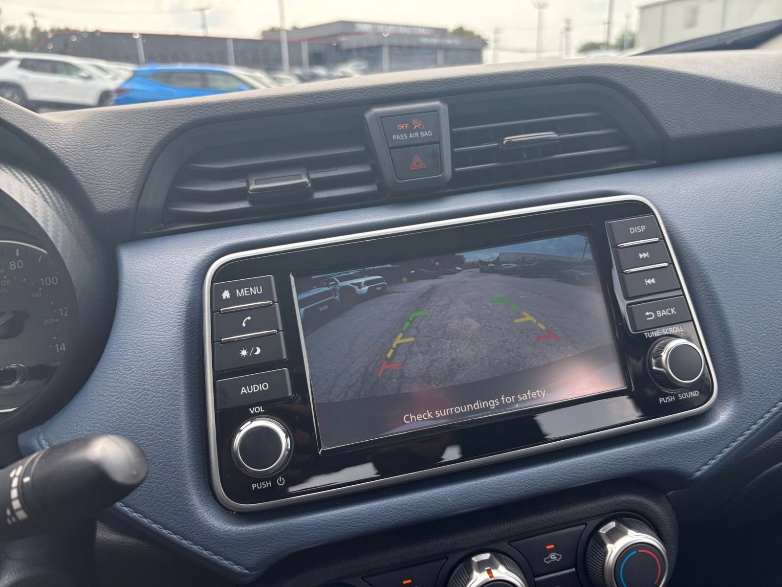 Used 2025 Nissan Versa SV FWD image 18