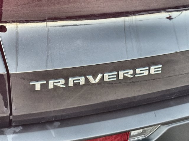 Used 2026 Chevrolet Traverse LT w/ Driver Confidence Package FWD image 31