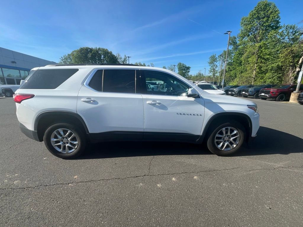 Used 2019 Chevrolet Traverse LT FWD image 27