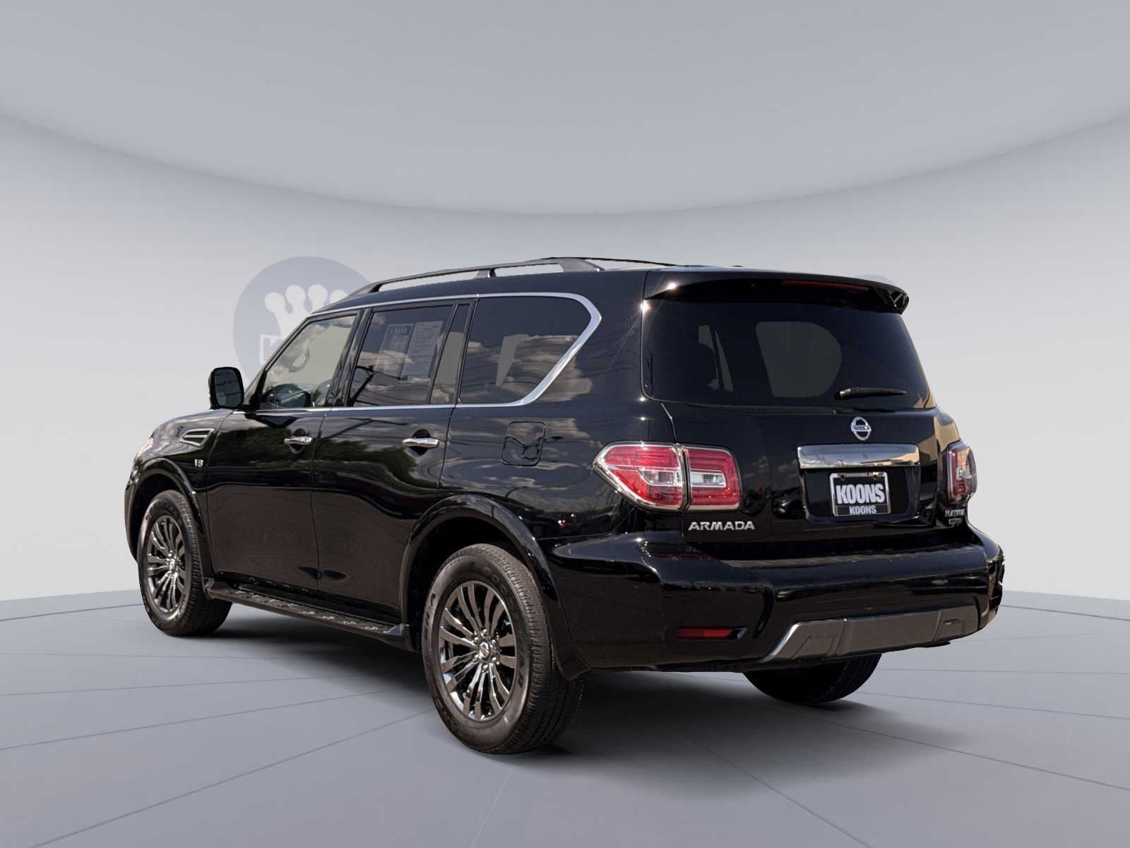 Used 2019 Nissan Armada Platinum w/ Captain's Chairs Package image 4