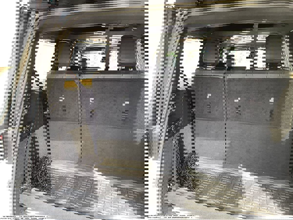 Used 2022 Jeep Grand Wagoneer Series III image 16