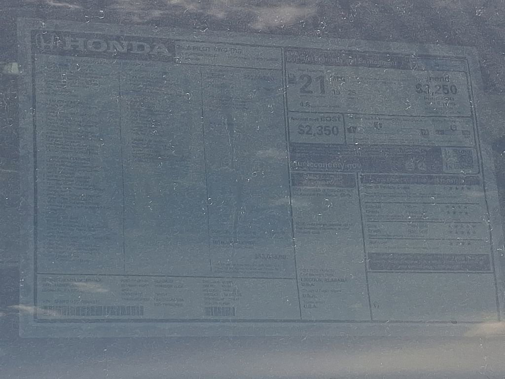 New 2026 Honda Pilot Touring image 3