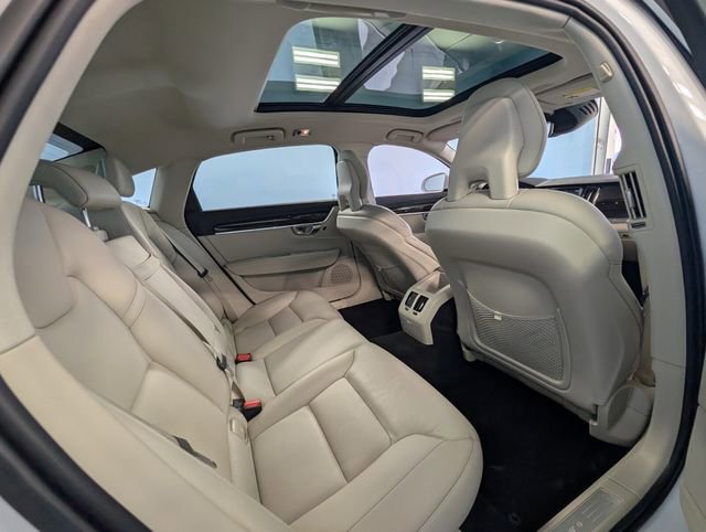 Used 2018 Volvo S90 T5 Momentum image 13