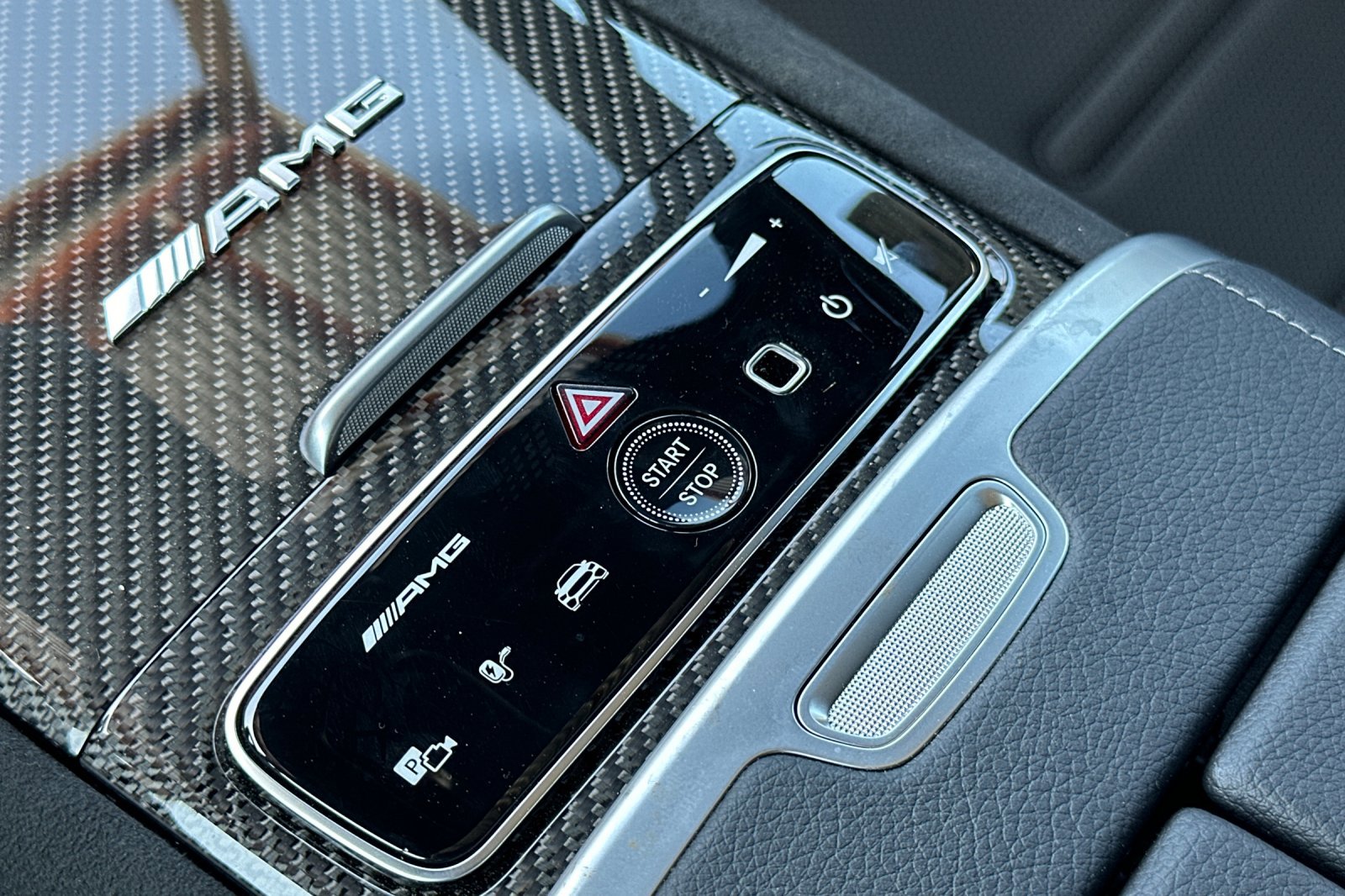 New 2025 Mercedes-Benz EQE AMG 4MATIC SUV image 29