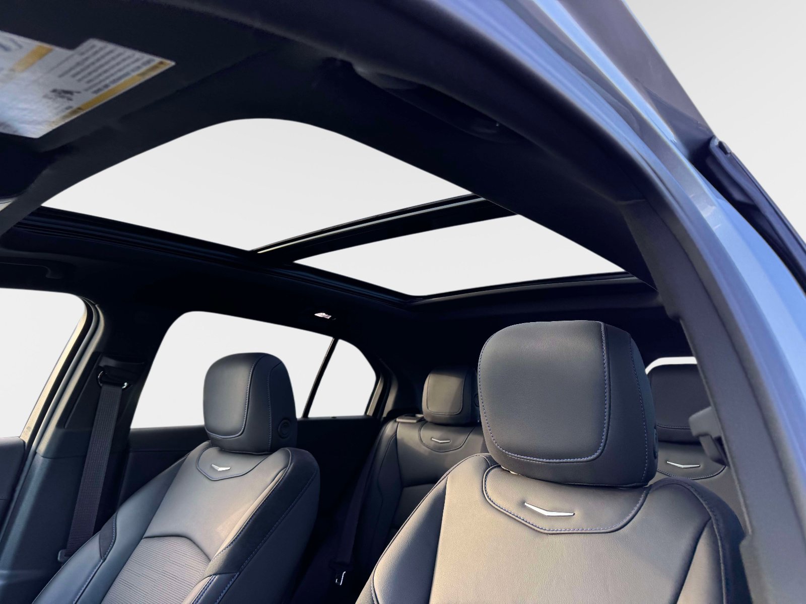 Certified 2025 Cadillac XT4 Sport AWD/4WD image 21