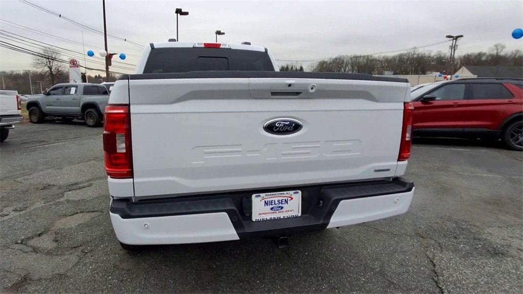 Certified 2022 Ford F150 XLT w/ Equipment Group 302A High image 7