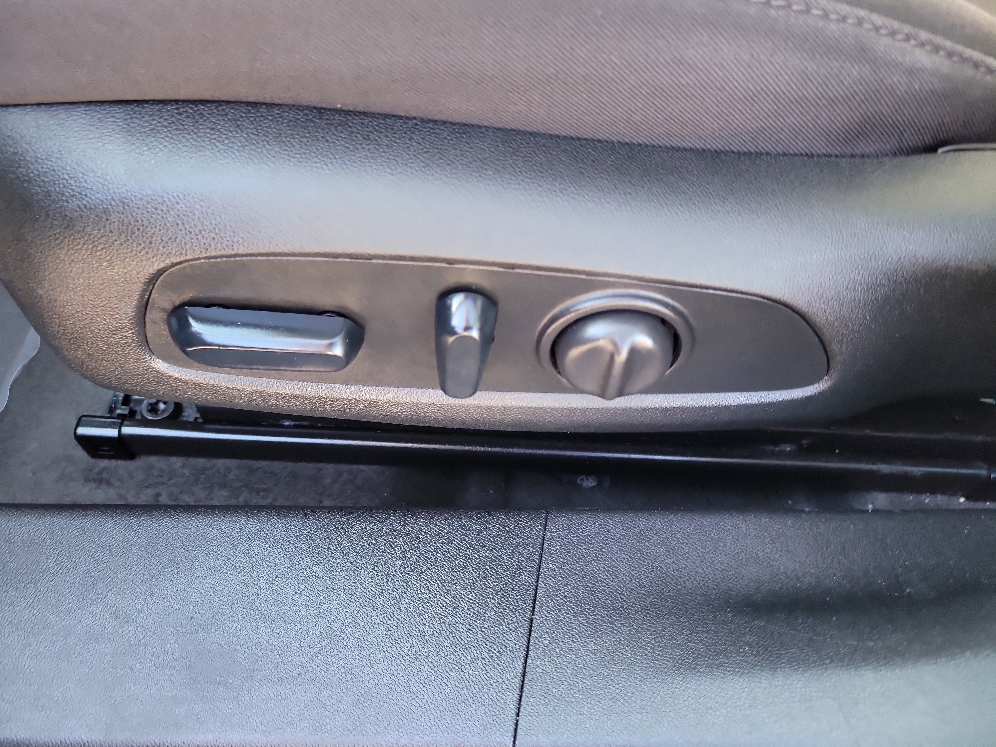 Used 2024 Chevrolet Malibu LT image 19