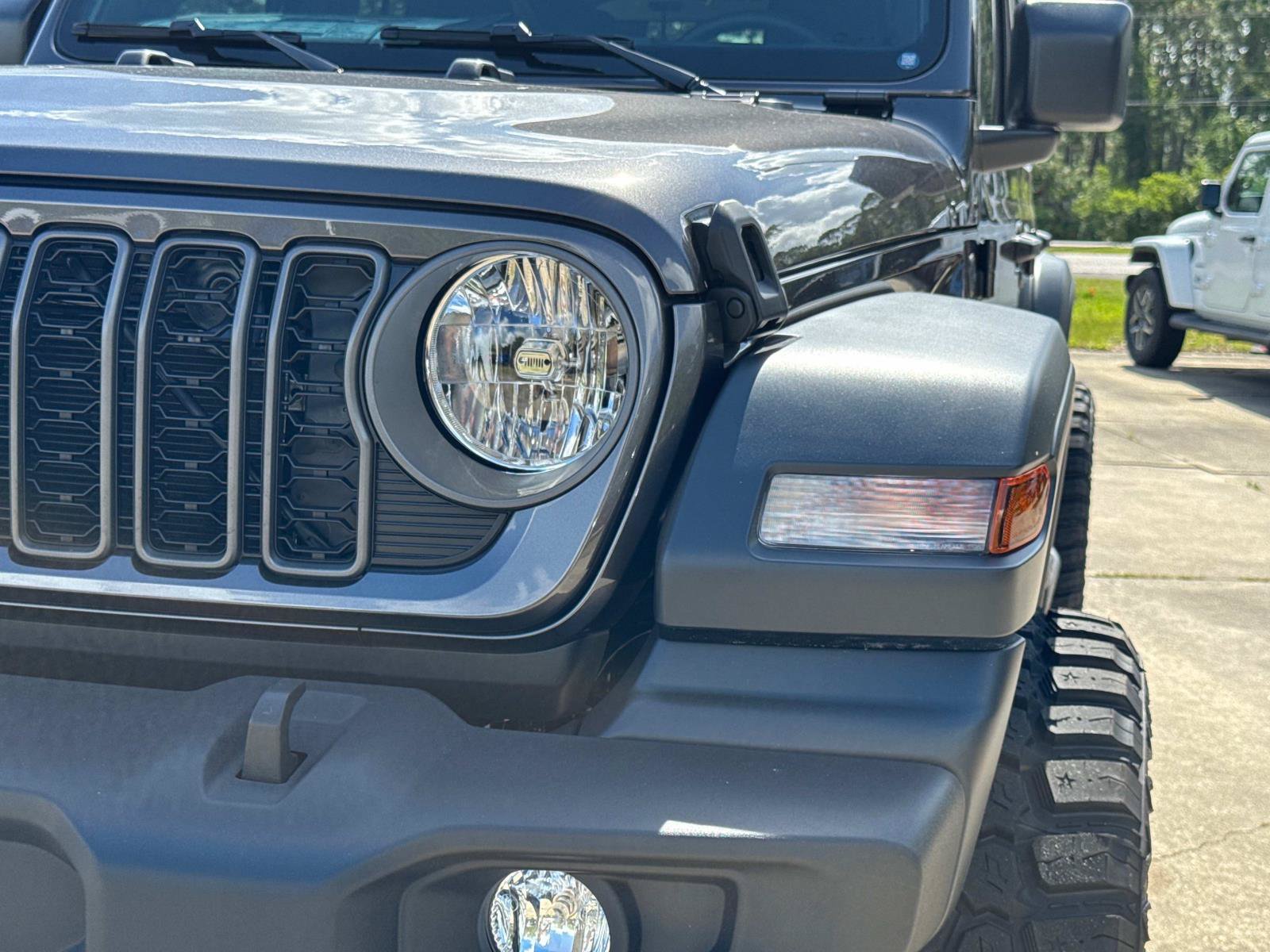 New 2026 Jeep Wrangler Unlimited Sport AWD/4WD image 18