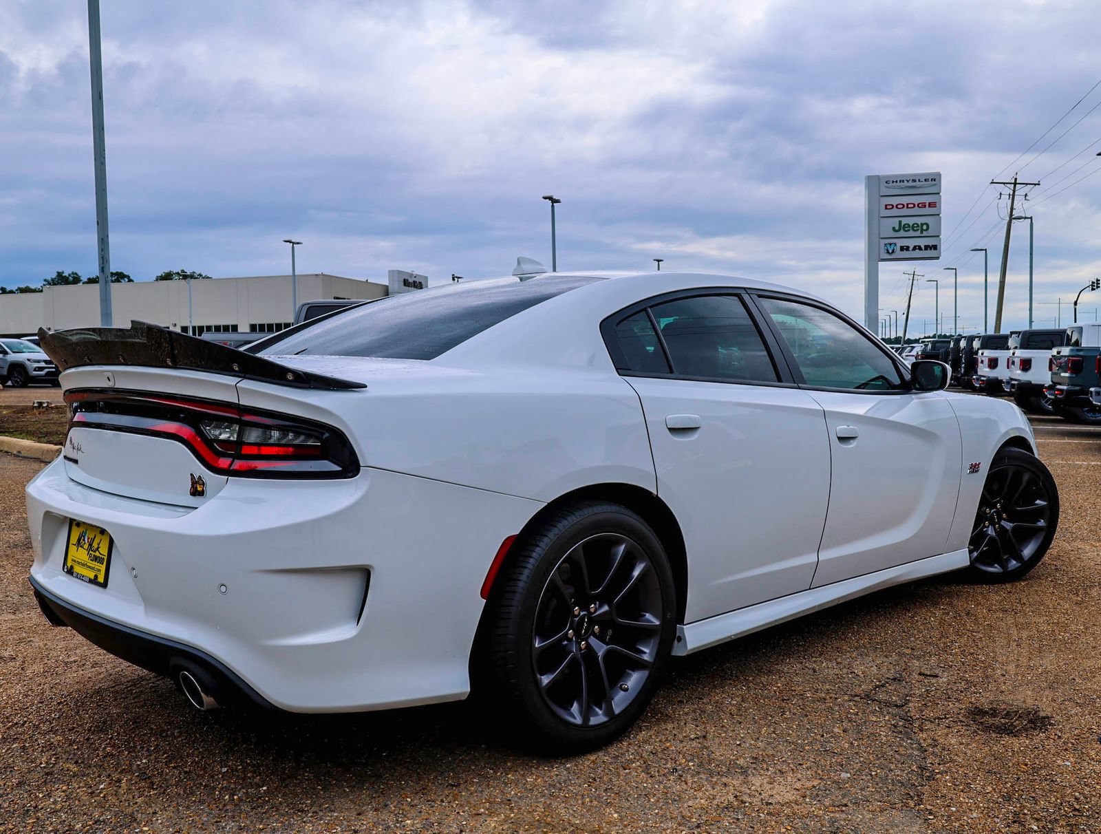 Used 2022 Dodge Charger Scat Pack RWD image 7