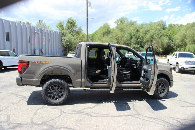 Used 2026 Ford F150 Tremor w/ Equipment Group 402B MID AWD/4WD image 19