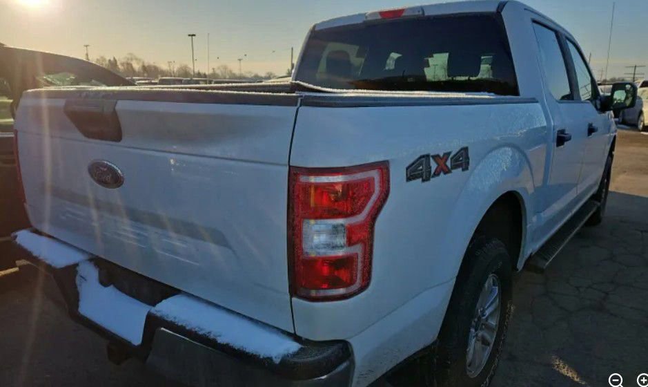 Used 2018 Ford F150 XLT w/ Trailer Tow Package image 3