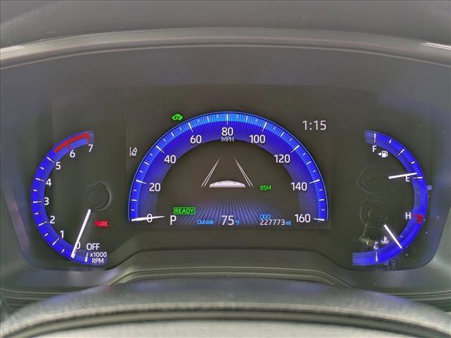 Used 2021 Toyota Corolla LE FWD image 12