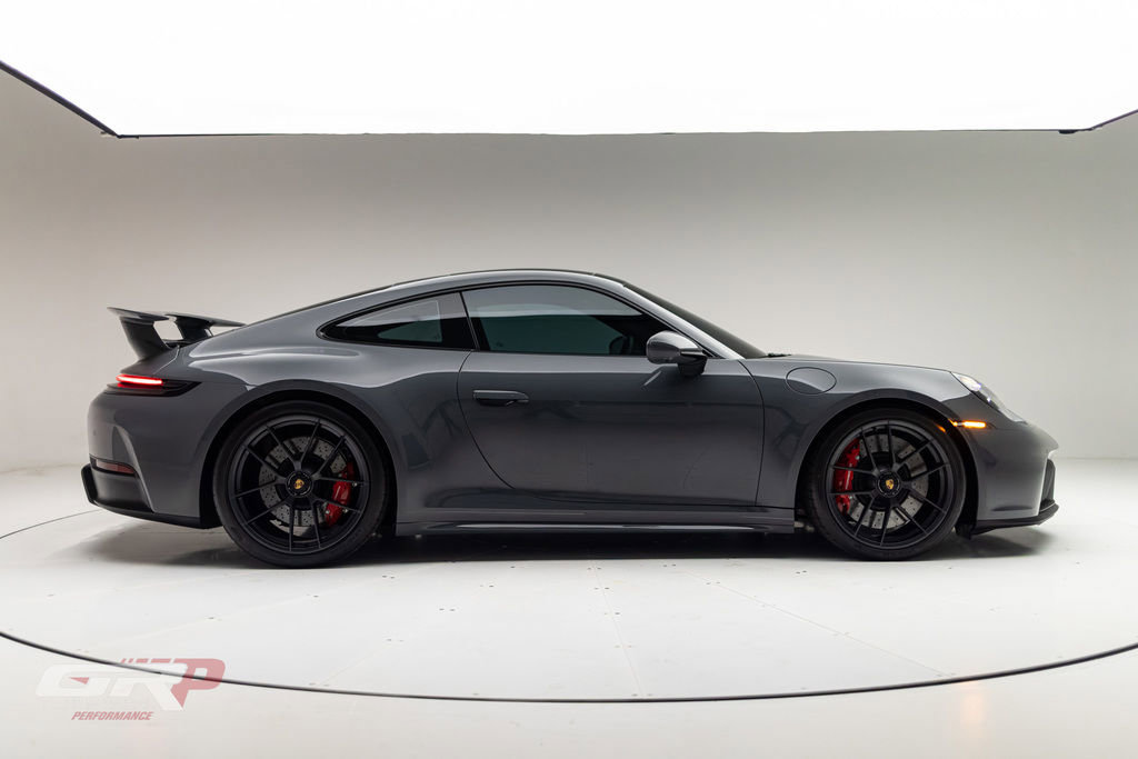 Used 2025 Porsche 911 GTS image 2
