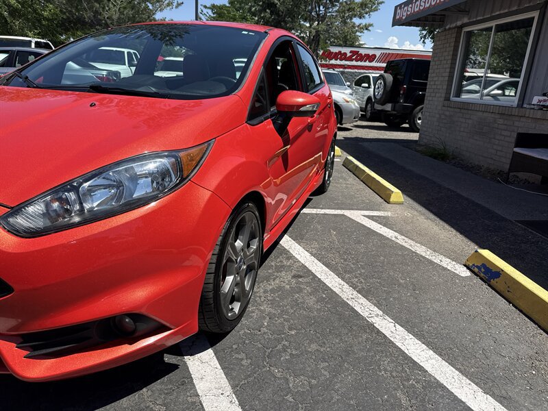 Used 2015 Ford Fiesta ST w/ ST Recaro Package FWD image 12