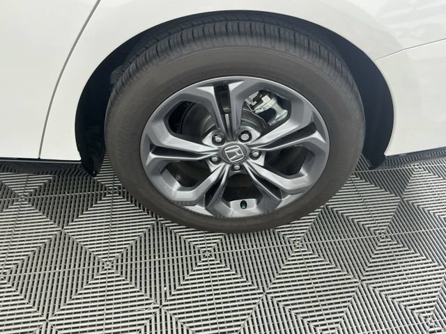 Certified 2026 Honda Accord EX-L image 32