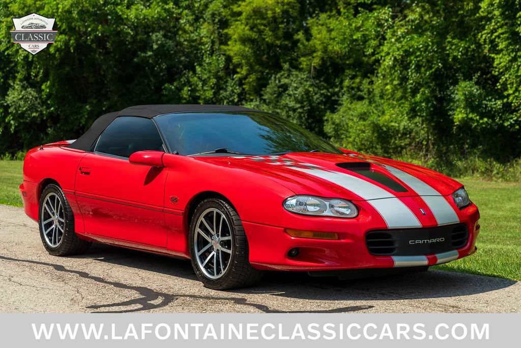 Used 2002 Chevrolet Camaro Z28 w/ SS Performance/Appearance Pkg RWD image 17