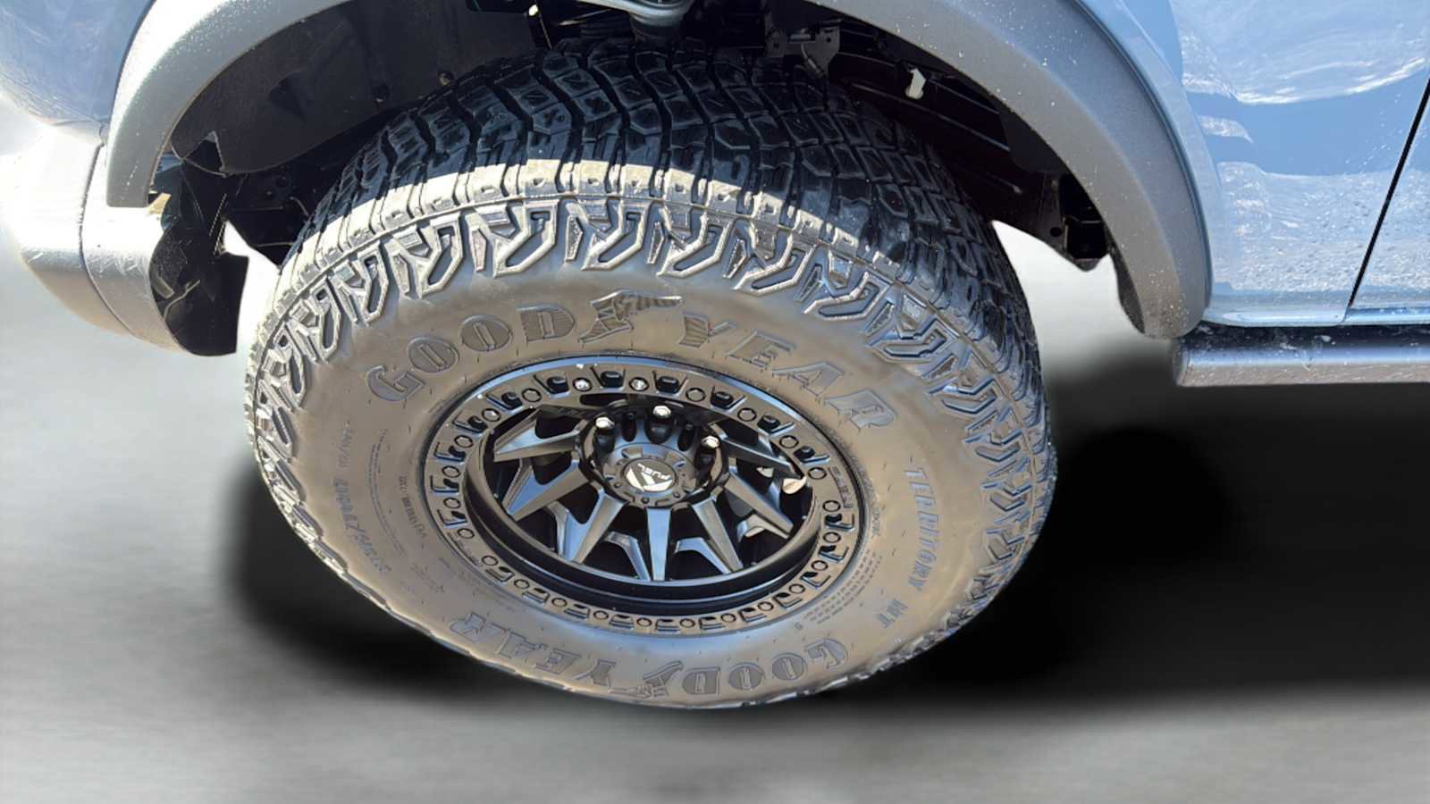 Used 2023 Ford Bronco Badlands image 40