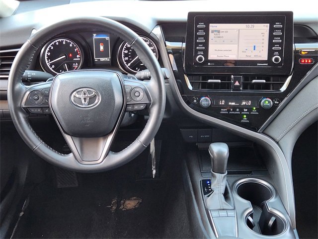 Used 2024 Toyota Camry SE image 25