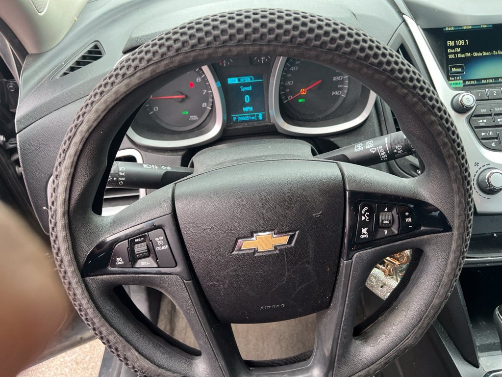 Used 2017 Chevrolet Equinox LS FWD image 6