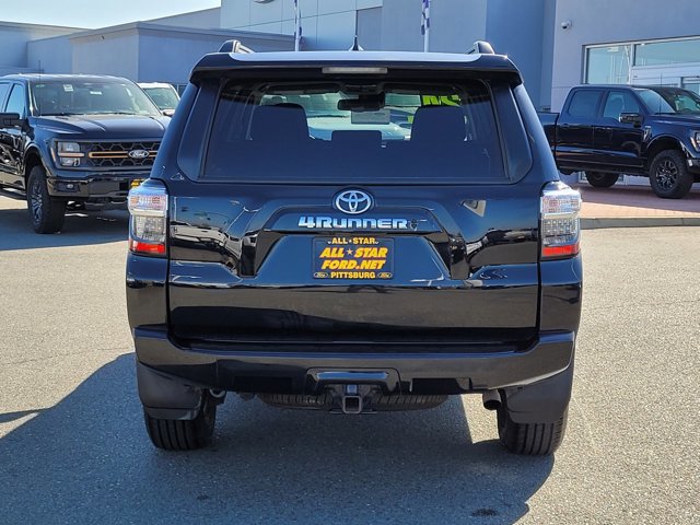 Used 2024 Toyota 4Runner SR5 image 5