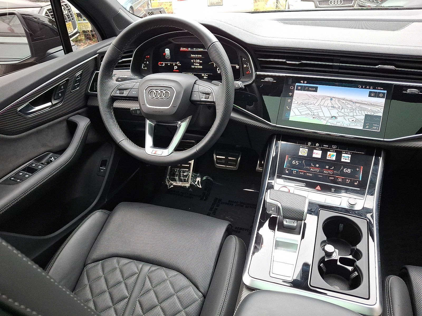 Used 2025 Audi SQ7 Premium Plus AWD/4WD image 15
