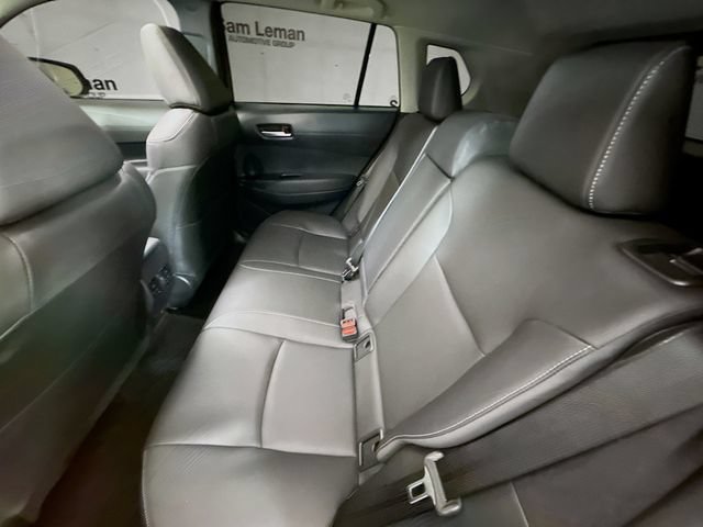Used 2025 Toyota Corolla Cross XLE w/ Convenience Package FWD image 25
