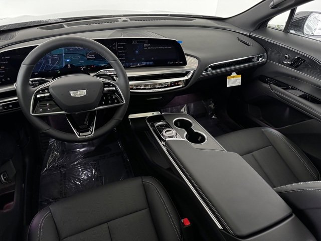 New 2025 Cadillac Lyriq Luxury image 7