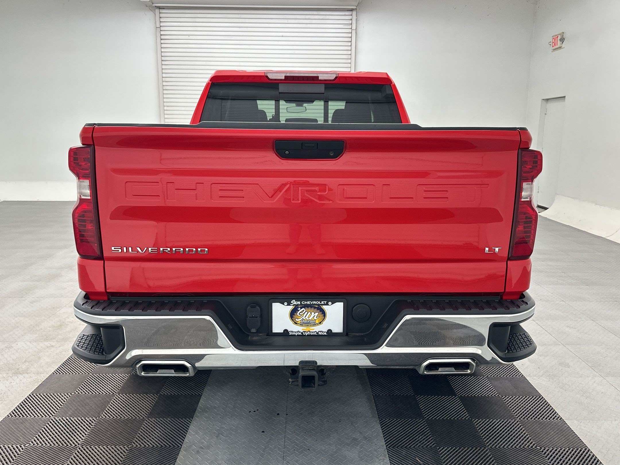Used 2022 Chevrolet Silverado 1500 LT w/ Z71 Off-Road Package AWD/4WD image 10