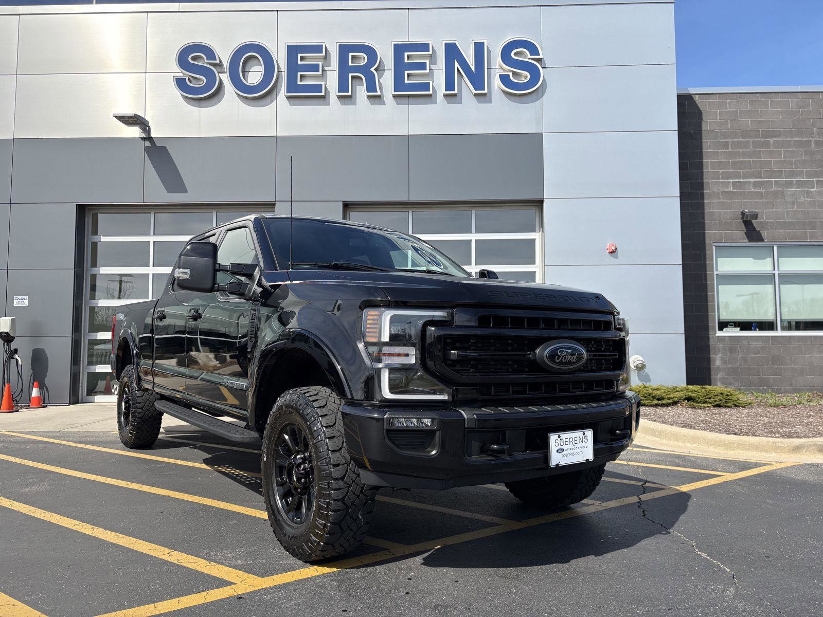 Used 2022 Ford F250 Lariat w/ Tremor Off-Road Package image 1