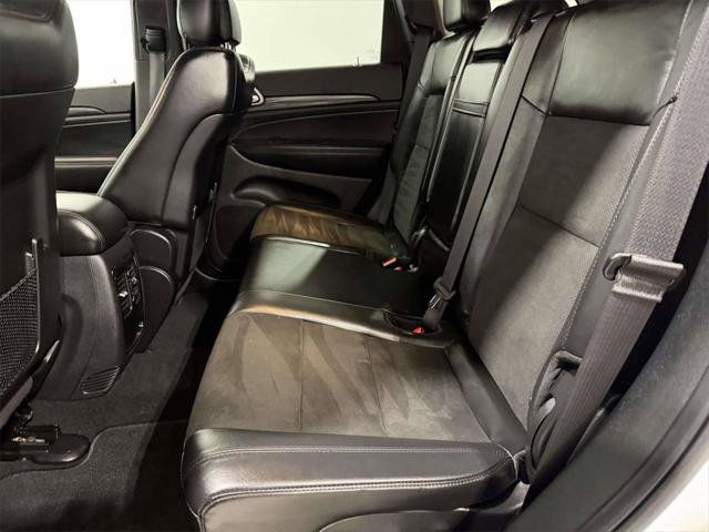 Certified 2019 Jeep Grand Cherokee Laredo w/ Laredo X Package image 13