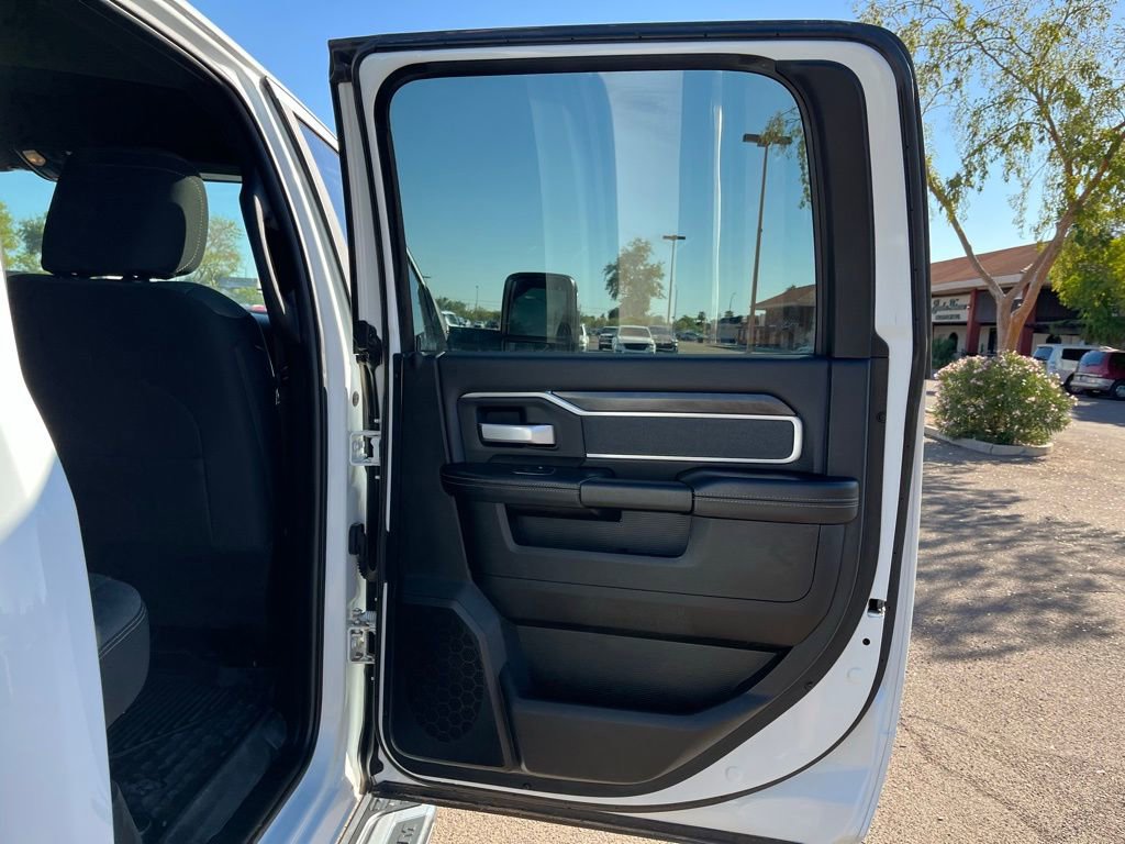 Used 2023 RAM 2500 Big Horn w/ Safety Group image 17