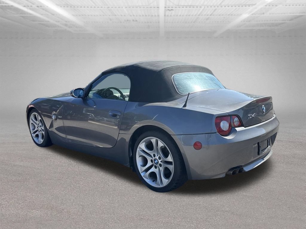 Used 2005 BMW Z4 3.0i RWD image 6