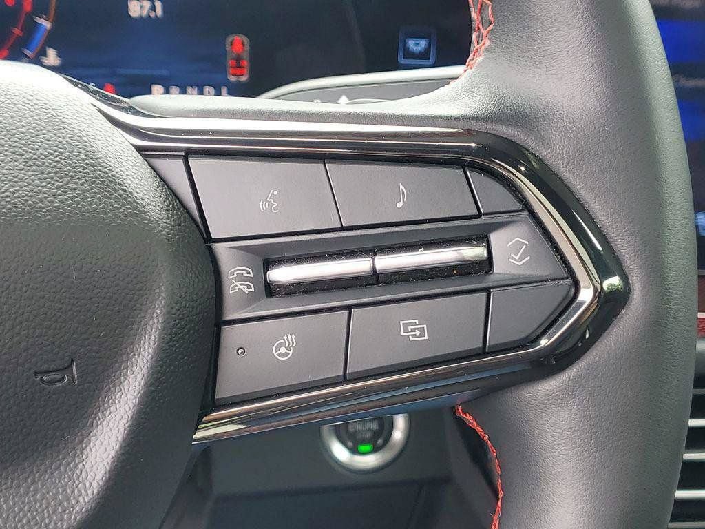 Certified 2024 Chevrolet Traverse RS AWD/4WD image 11