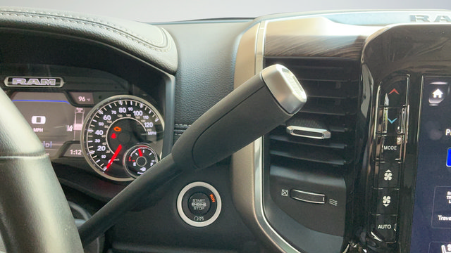 Used 2020 RAM 3500 Laramie AWD/4WD image 18