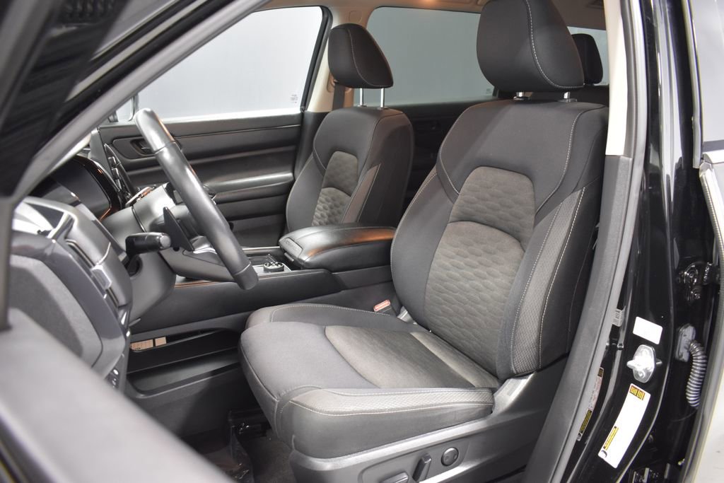 Certified 2023 Nissan Pathfinder SV image 5