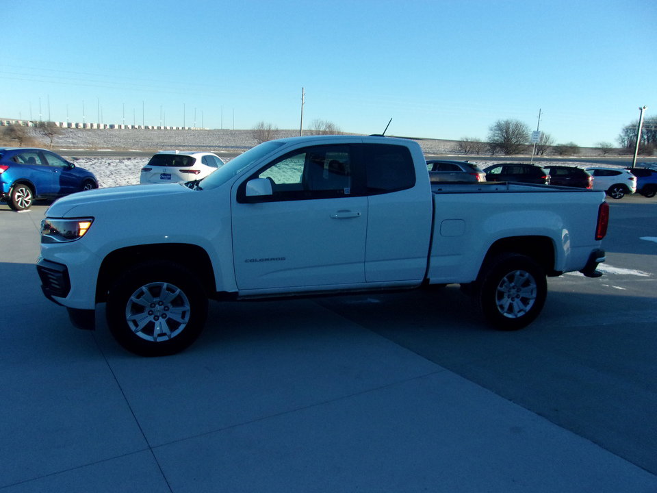 Used 2022 Chevrolet Colorado LT w/ Safety Package image 7
