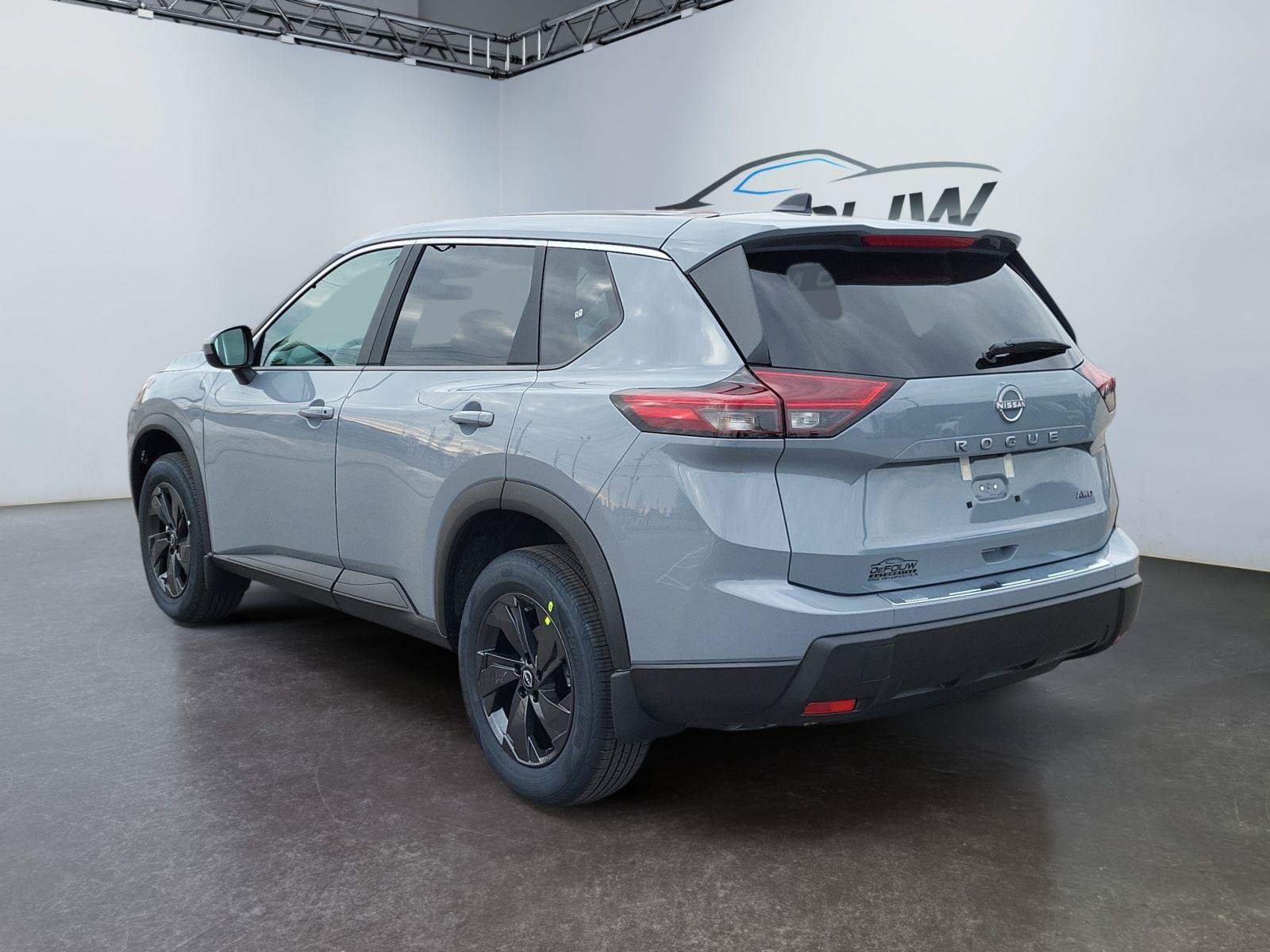 New 2026 Nissan Rogue SV w/ Cold Weather Package AWD/4WD image 5