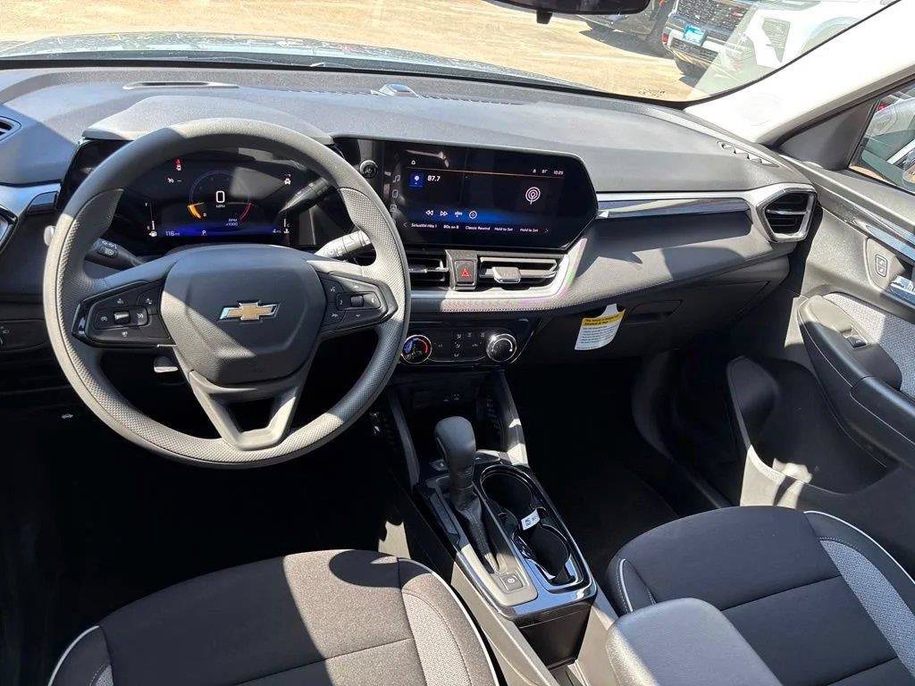 Used 2026 Chevrolet TrailBlazer LT w/ Driver Confidence Package FWD image 20