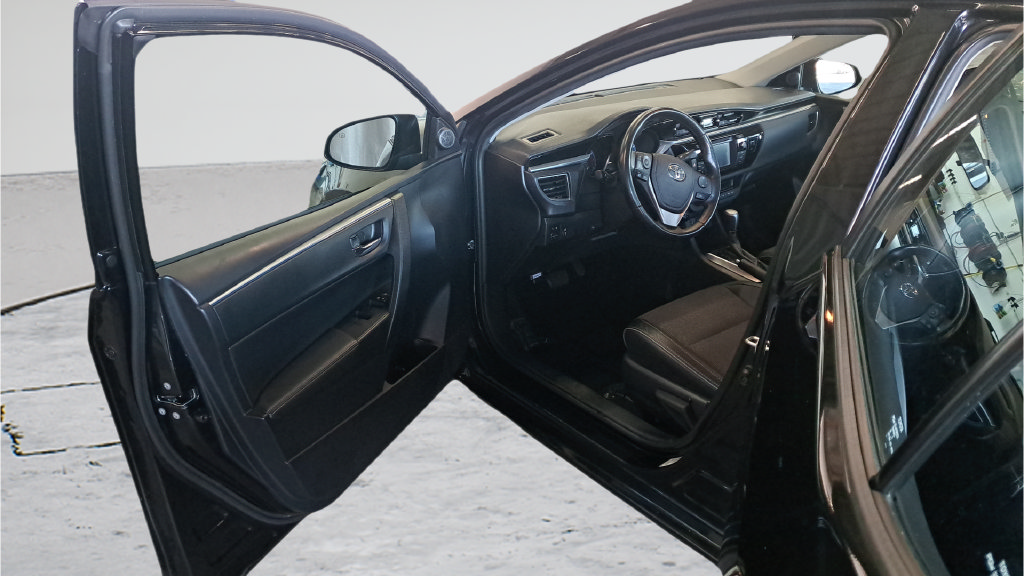 Used 2016 Toyota Corolla S FWD image 21