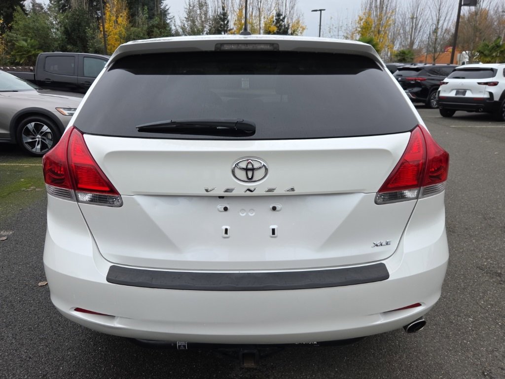 Used 2015 Toyota Venza XLE w/ XLE Premium Package image 12