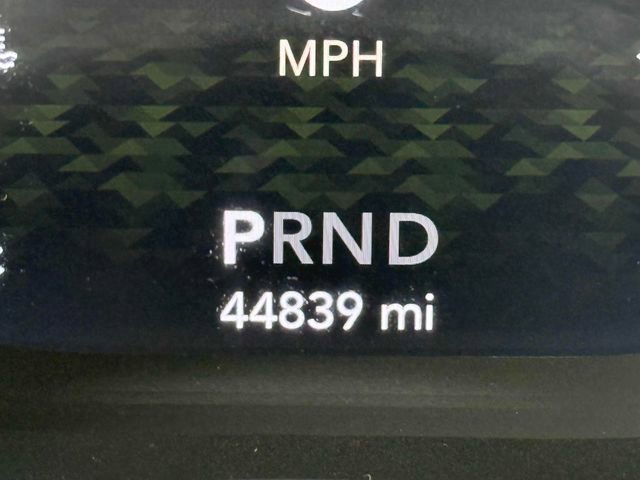 Used 2021 Jeep Wrangler Unlimited Sahara AWD/4WD image 7