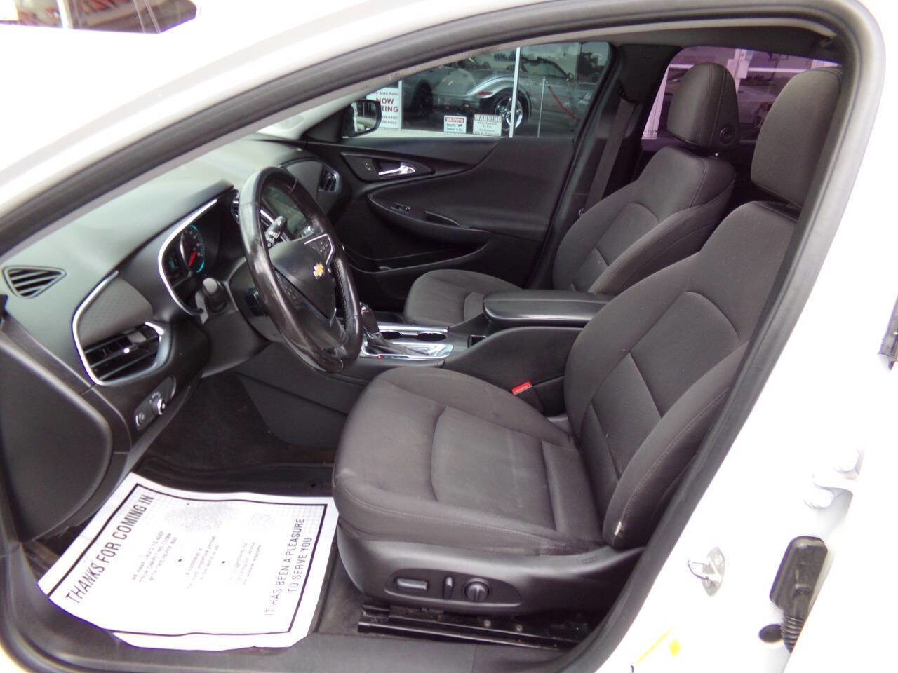 Used 2018 Chevrolet Malibu LT w/ Redline Edition image 13