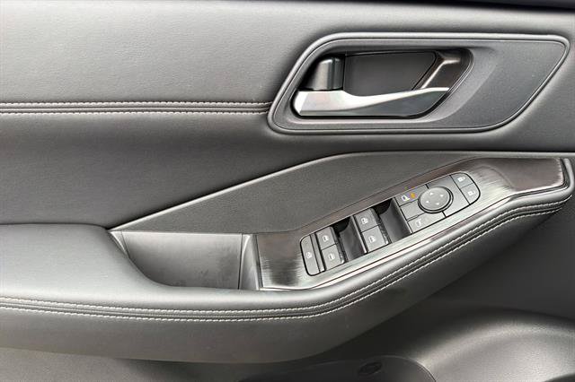 New 2026 Nissan Rogue Dark Armor FWD image 11