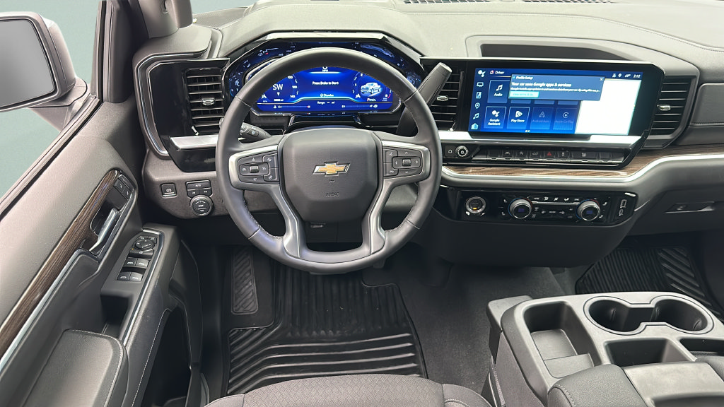 Used 2024 Chevrolet Silverado 1500 LT AWD/4WD image 12