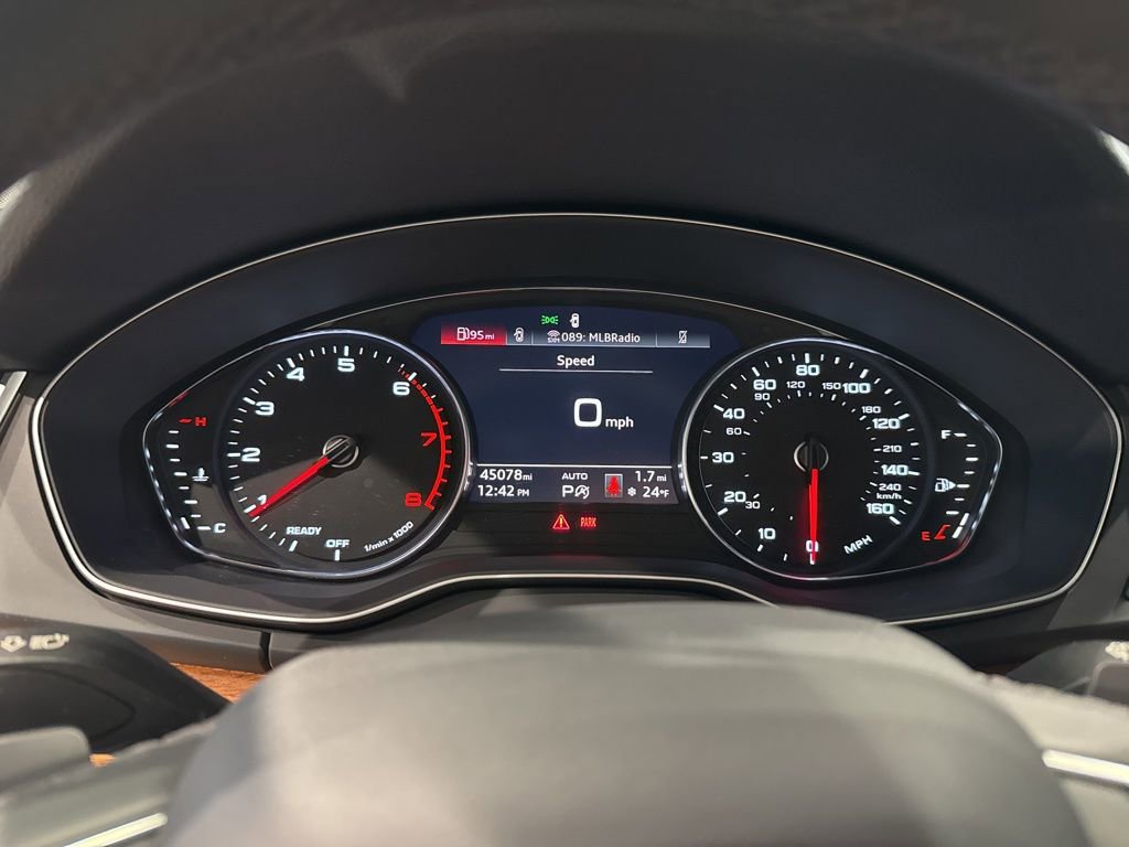 Used 2023 Audi Q5 2.0T Premium w/ Convenience Package image 23