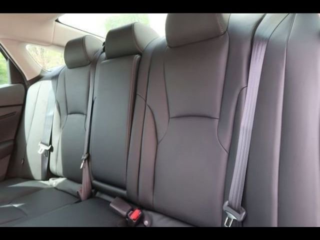 Used 2025 Honda Accord EX-L image 11