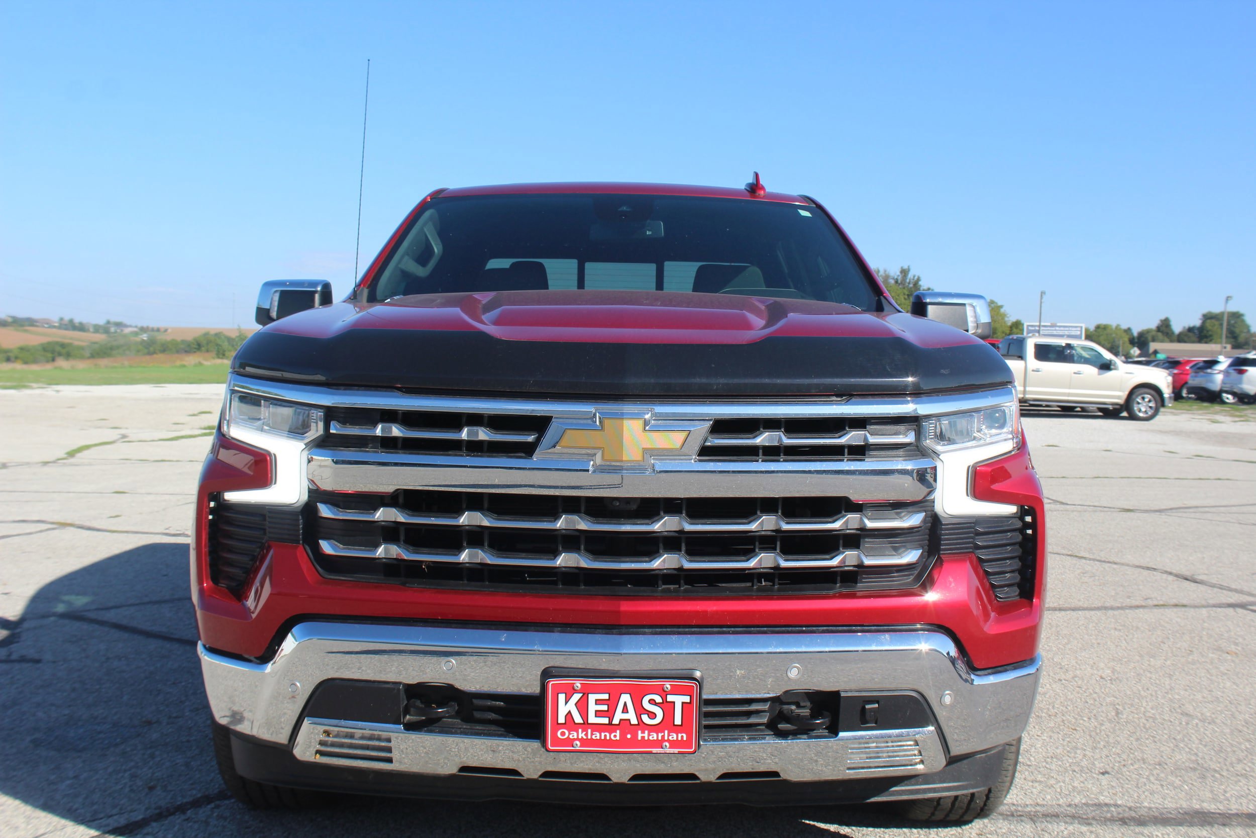 Used 2022 Chevrolet Silverado 1500 LTZ w/ LTZ Premium Package image 7